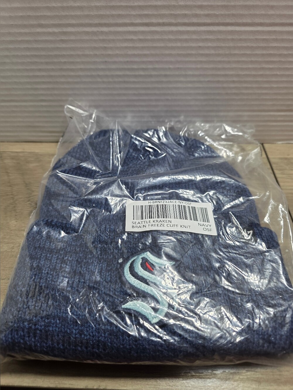 Seattle Kraken Hockey NHL Fan Favorite Knit Beanie Cap Hat NWT Brain Freeze